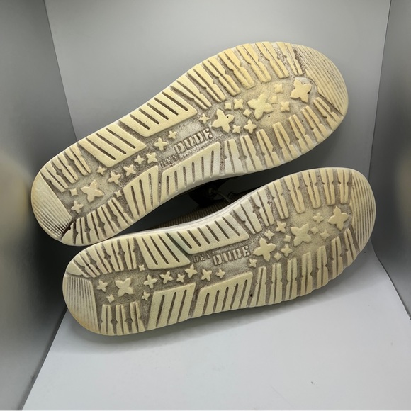 Women’s Hey Dude’s Size 9 - Picture 9 of 10